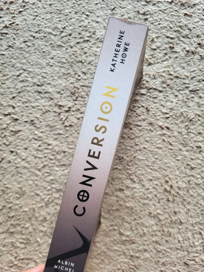 Livre Conversion de Katherine Howe - photo numéro 4