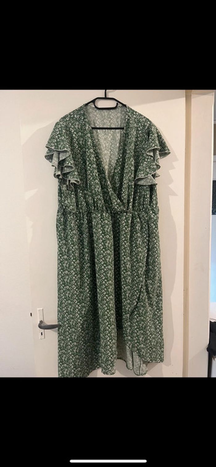 Robe shein 2XL - photo numéro 2