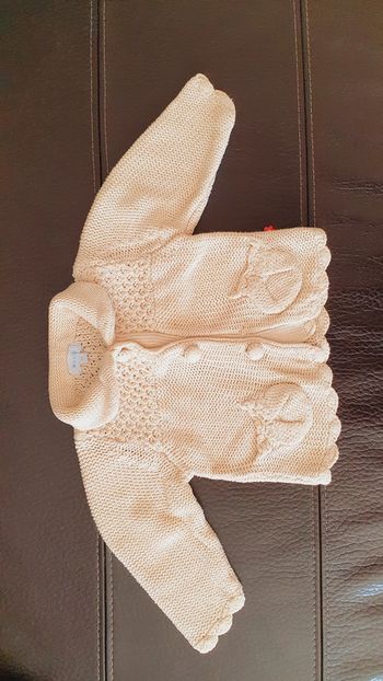 Gilet en maille , taille 6 mois