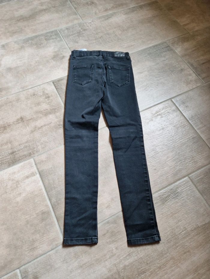 Jeans only 9 ans - photo numéro 3