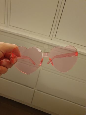 Lunettes transparentes roses en forme de cœur