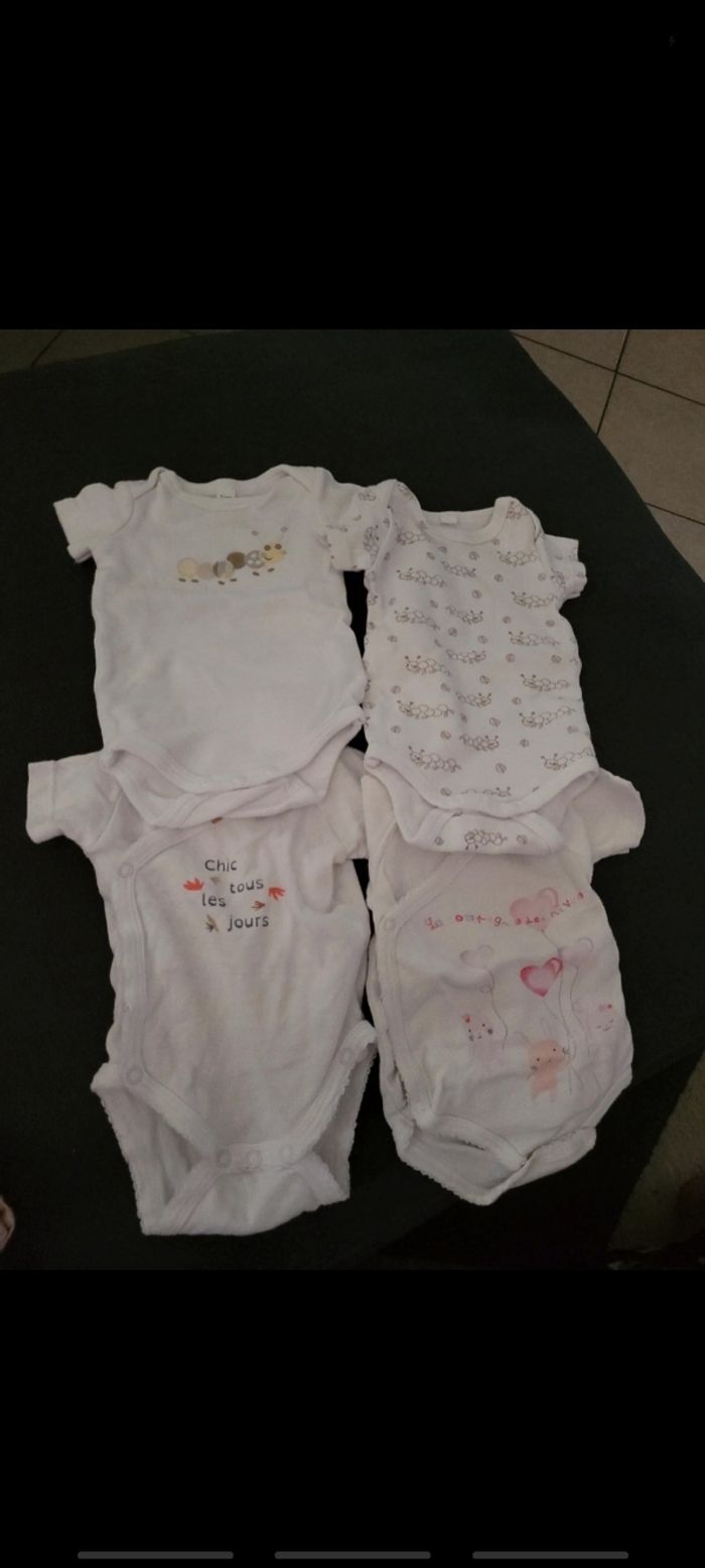 Lots 4 bodies