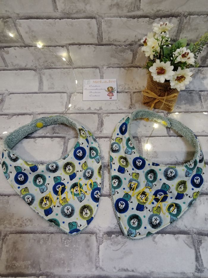 Bavoir personnalisé