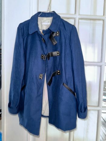 Manteau Sandro avec du cuir  Taille 38