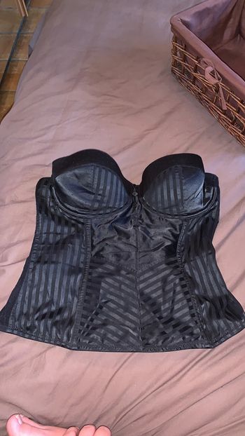 Body H&M taille M noir rayé