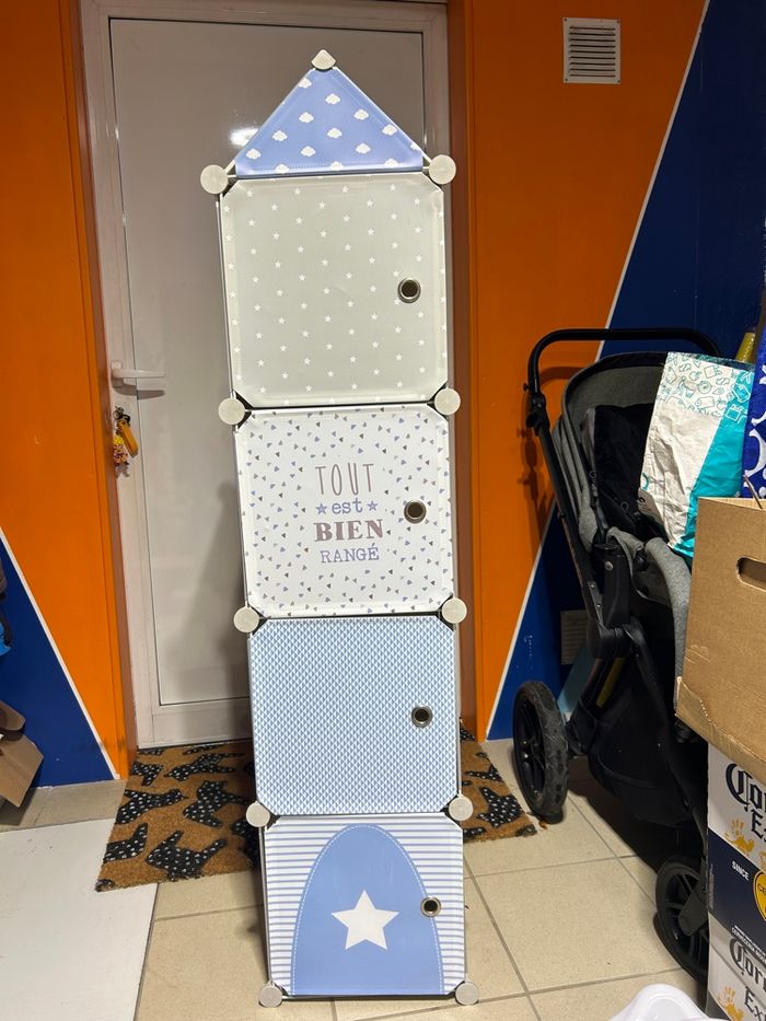 Armoire bébé