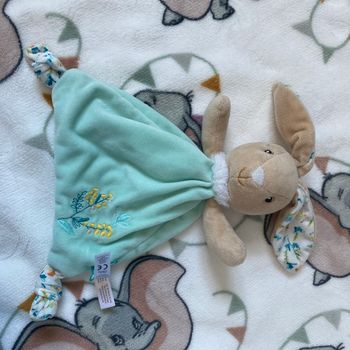 Doudou lapin plat kaloo Justin