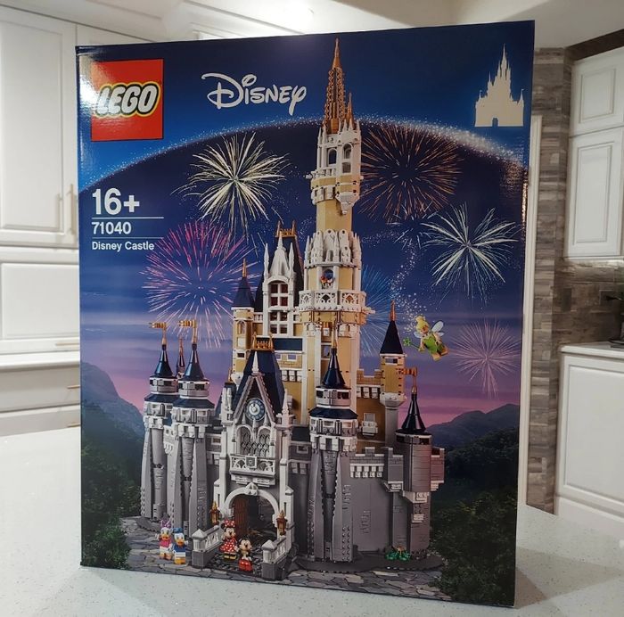 LEGO dysney Castle 71040