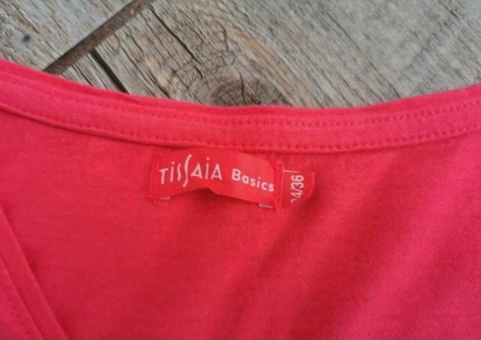 Tee-shirt femme taille 34/36 - photo numéro 2