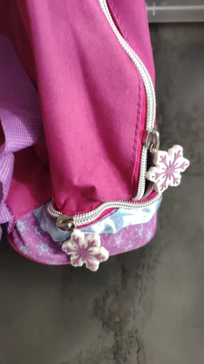 Sac à dos reine des neiges - photo numéro 3