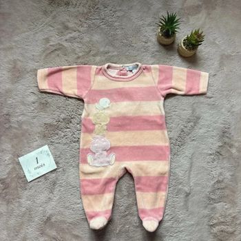 Pyjama bébé 1 mois velours rayé rose 🤍 motif adorable, comme neuf