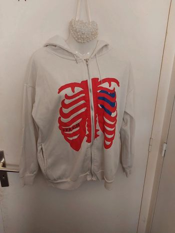 Gilet blanc avec motif cage thoracique taille L