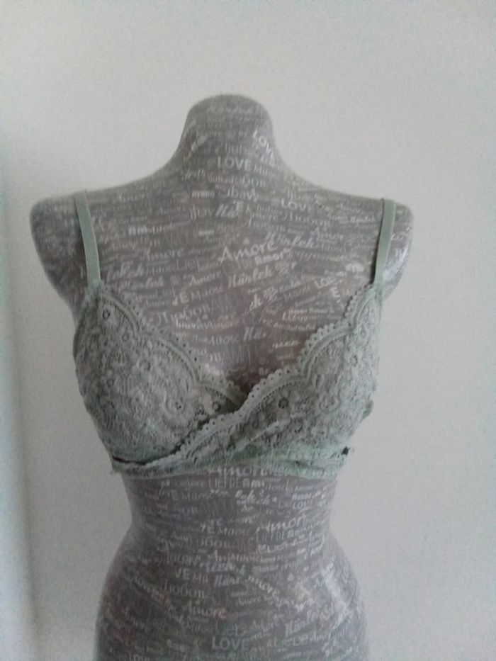 Très joli soutien gorge taille 38