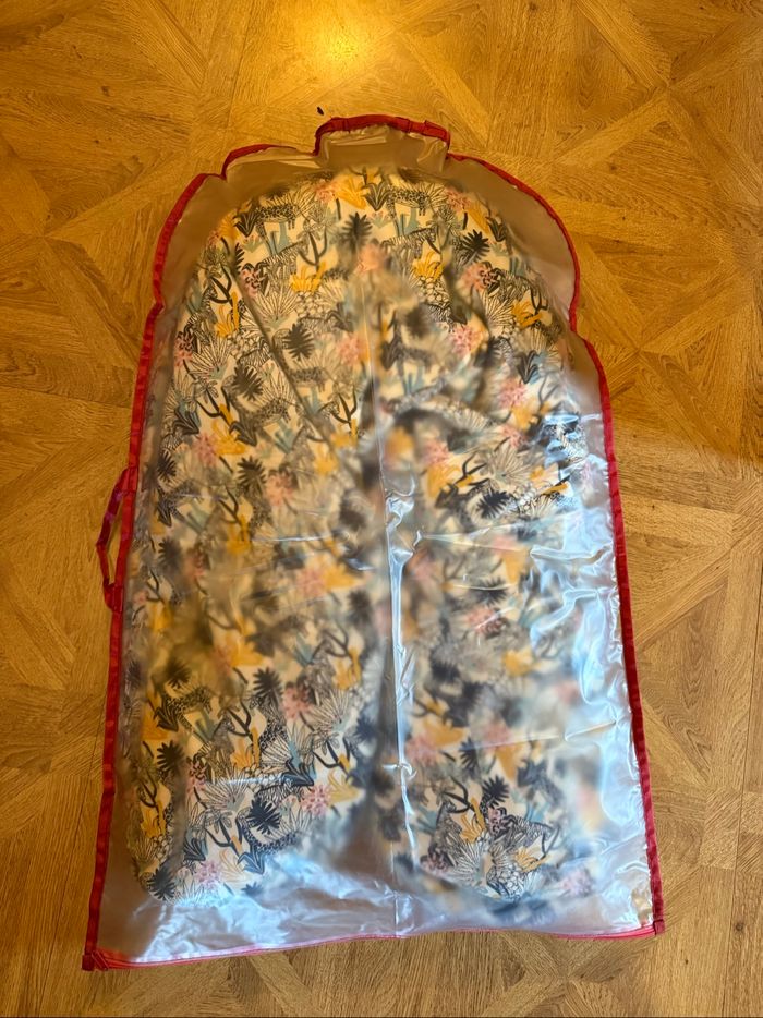 Coussin d’allaitement red castle - photo numéro 3