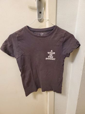 Tshirt manches courtes noir Kiabi 8 ans