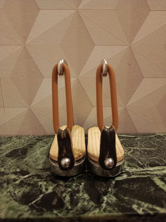 Êtriers sécurité - photo numéro 3