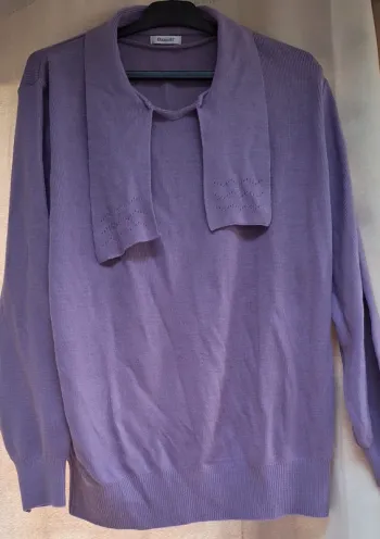 Pull couleur parme taille 46/48 en très bon état "damart"