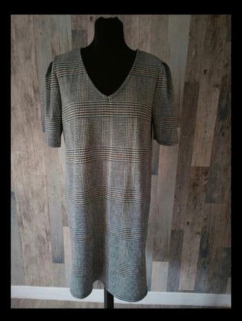 Robe la halle neuve 42