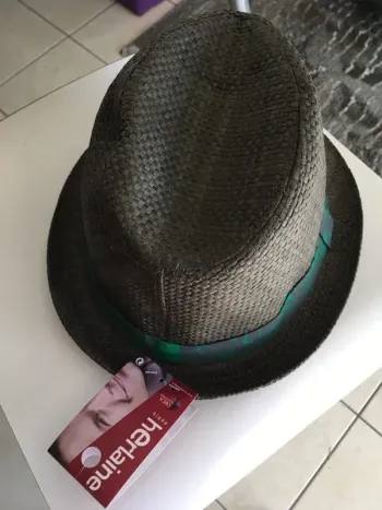 Chapeau Trilby neuf