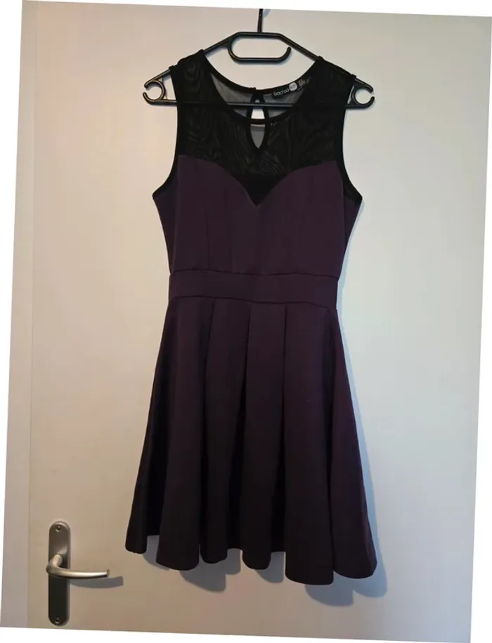 Belle robe boohoo