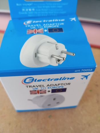 Adaptateur prise France royaume uni