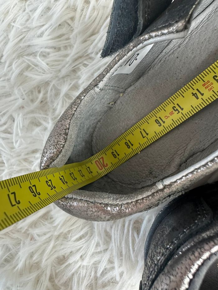 Paire de babies argentées Babybotte taille 31 - photo numéro 5