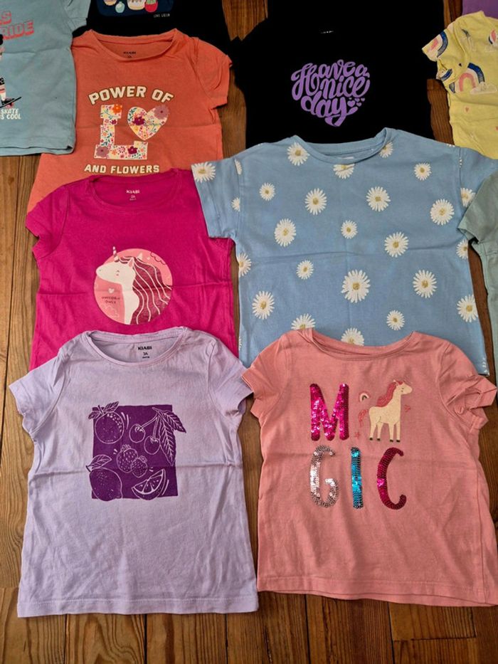 Lot de 19 tee shirts pour fille - photo numéro 2
