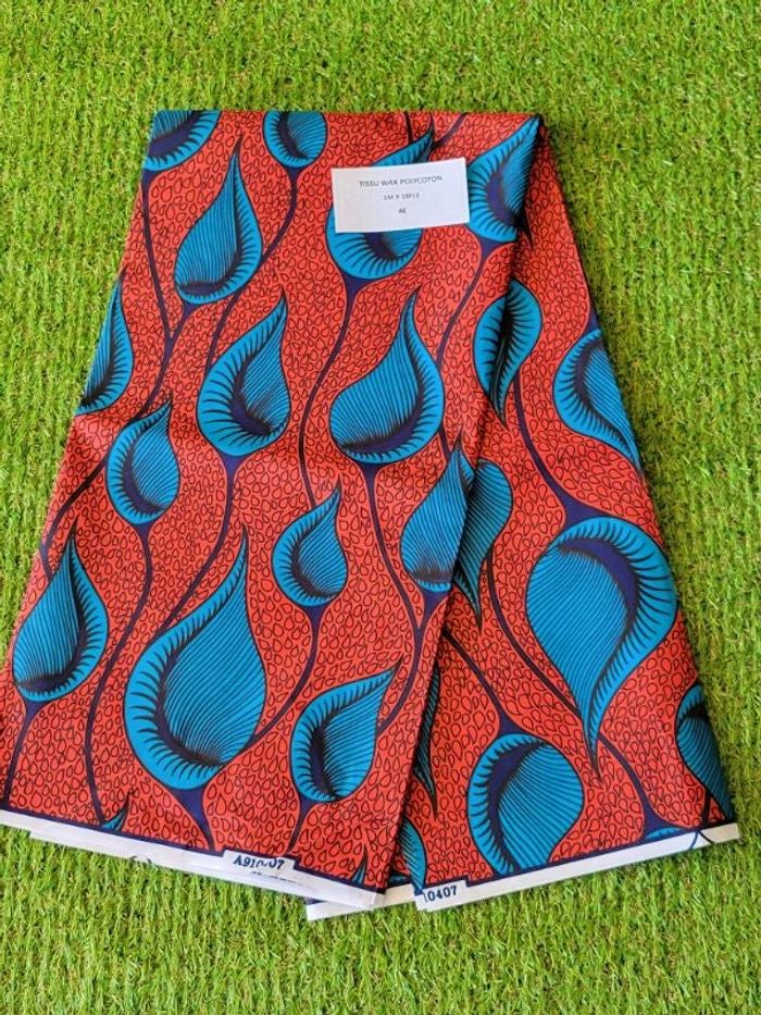 Coupon de wax bleu et rouge/ en coton/ 1m sur 1m15