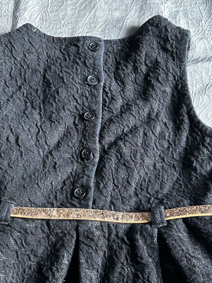 Robe de fête en dentelle petite fille - photo numéro 6