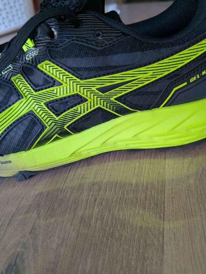 Chaussures trail running homme taille 44 Asics - photo numéro 10