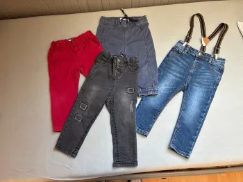 Lot de 4 pantalons 18mois 81cm