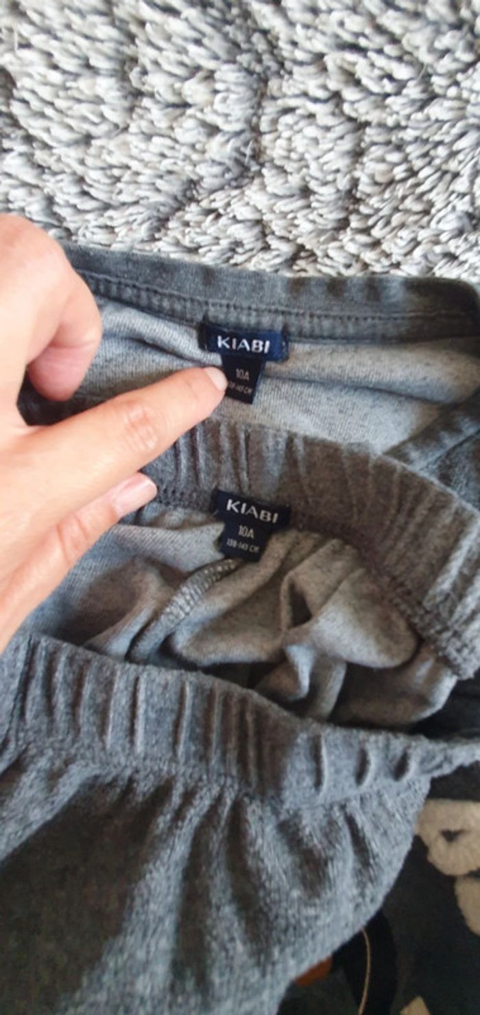 Pyjamas en velours Kiabi - 10 ans - photo numéro 4