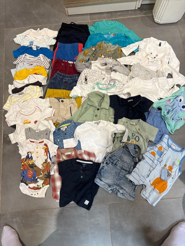 Lot de vêtements enfants 3 mois