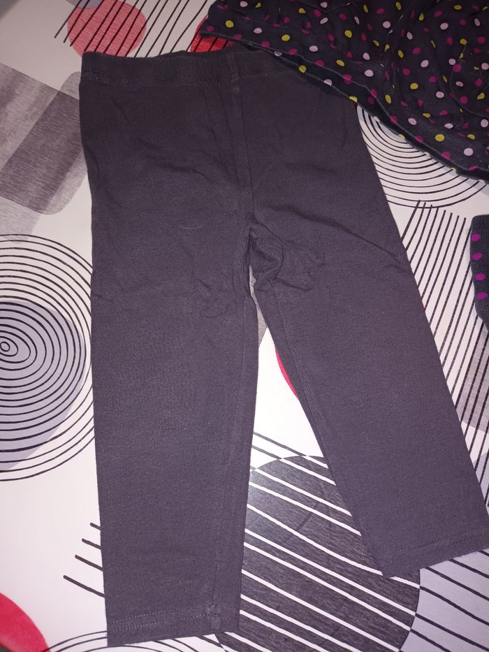 Tenue ensemble 3 pièces taille 2 ans - photo numéro 5