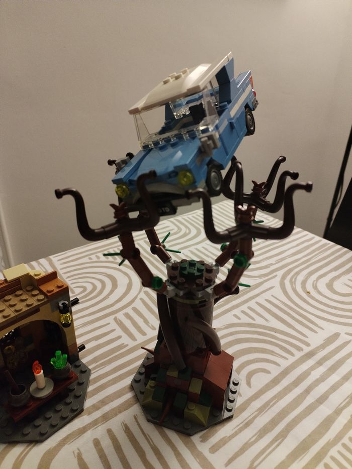 Lego Harry Potter Le saule cogneur du château de Poudlard 75953 - photo numéro 5