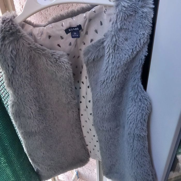 Gilet fausse fourrure - photo numéro 2