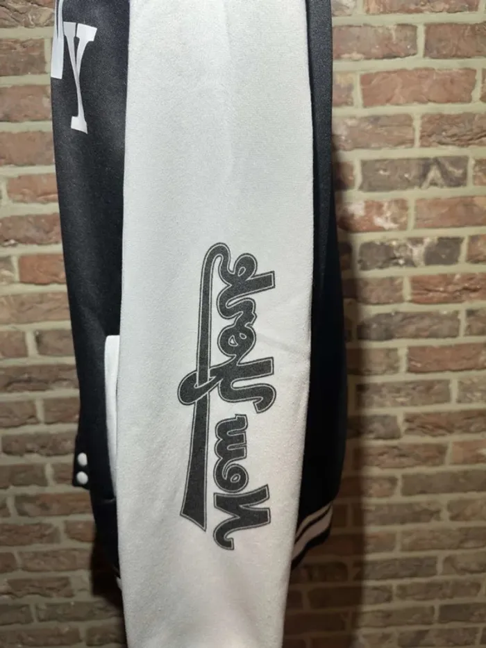 Blouson Varsity noire et blanche New York Taille L / 40 - photo numéro 10