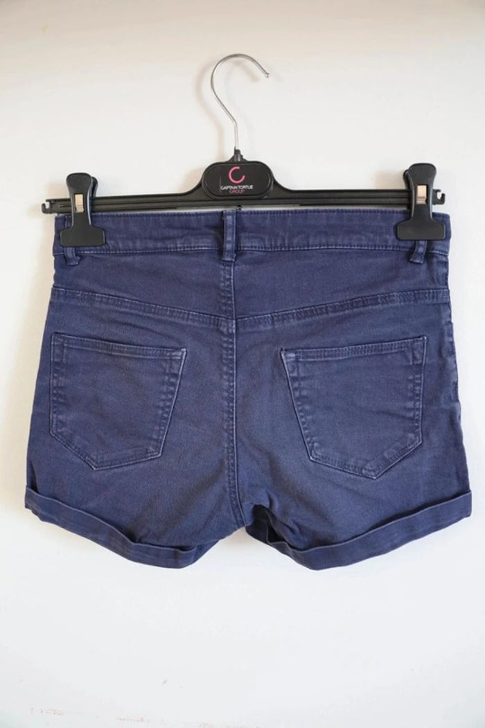 C55 short marine H&M 13-14 ans - photo numéro 2