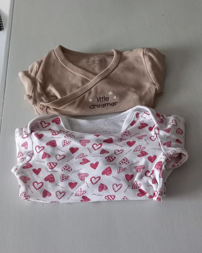 Lot 2 bodies 6 mois