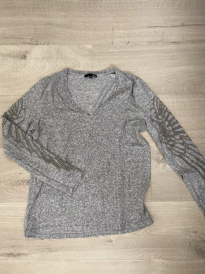 Pull avec perles