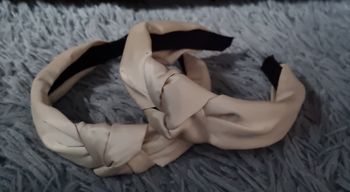 Lot ou unité serre tête