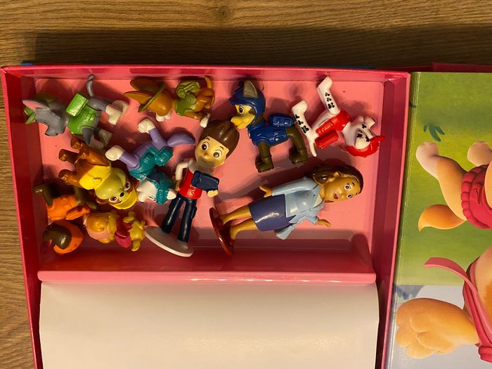 Livres Comptines et Figurines Pat Patrouille - photo numéro 5