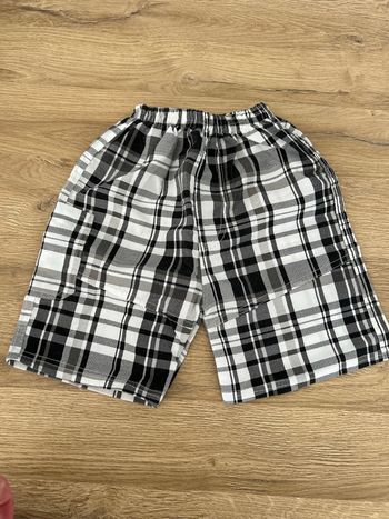 Short garçon taille 4 ans 