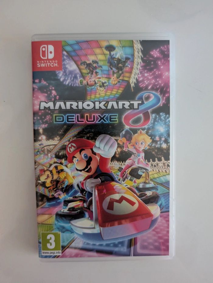Mario Kart 8 Deluxe Switch - photo numéro 3
