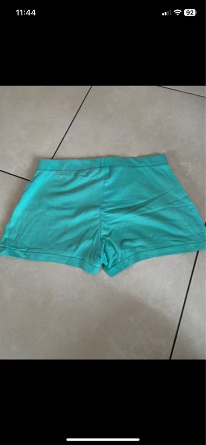 Jupe short - photo numéro 4