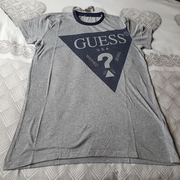 Tee shirt de taille 16ans 