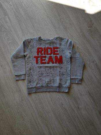 Pull Kiabi 12 ans