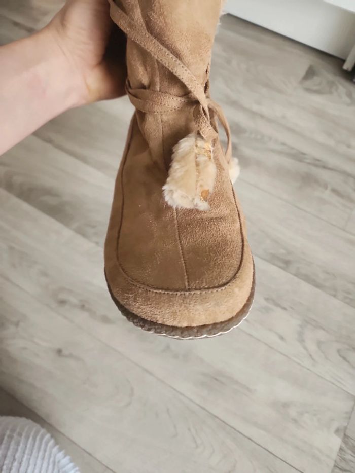 Bottes daim beige fourrées T39 - photo numéro 6