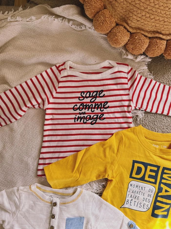 Lot de 2 tee-shirts manches longues neufs - photo numéro 2