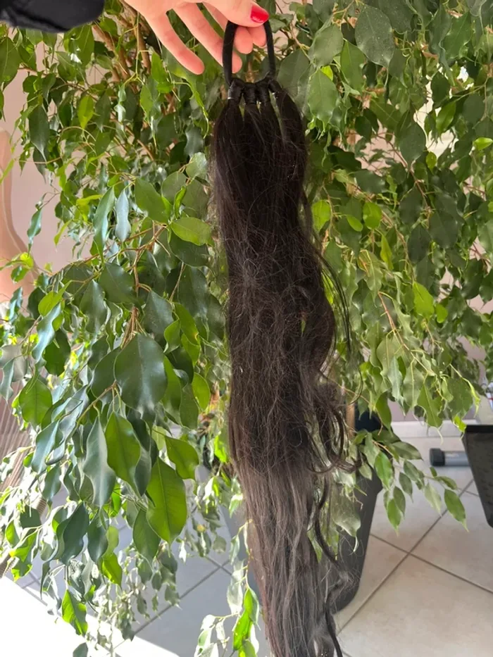 Mèche de cheveux - photo numéro 3